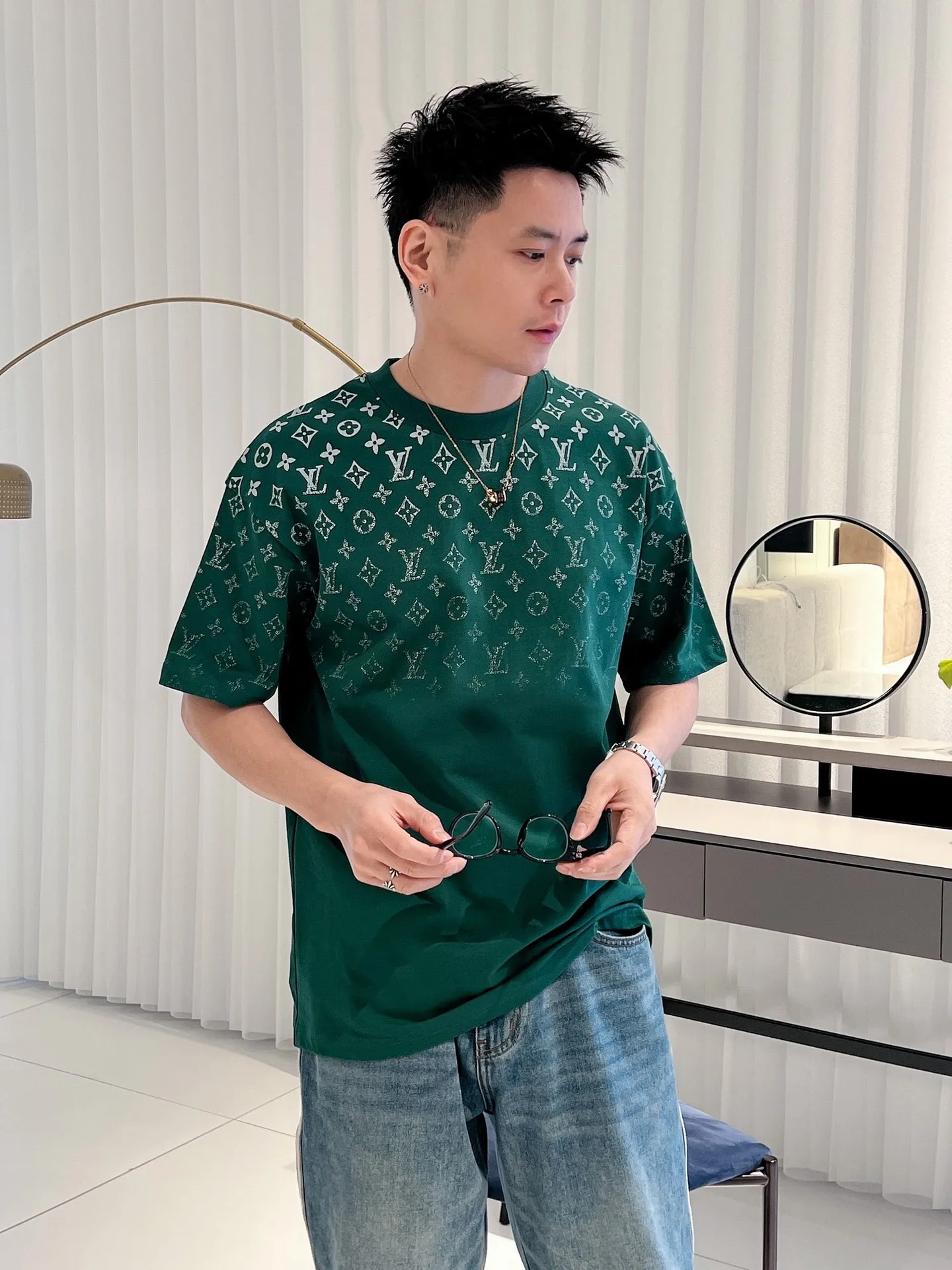 Model picture
